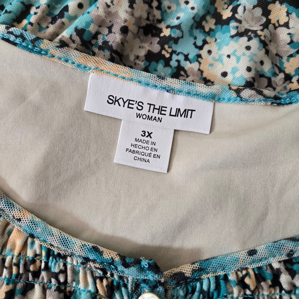 Skye's The Limit Woman 3X Blue Floral Smocked Mesh 3/4 Sleeve Knee Length Dress - Picture 4 of 6